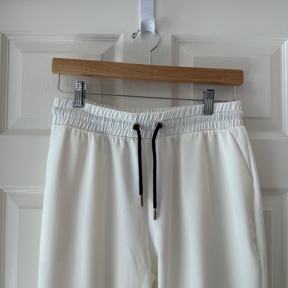 NWT Zara size M ivory color jogger pants - Picture 4 of 9